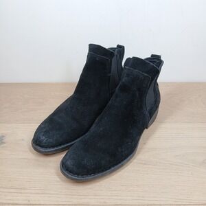 Born Chelsea Ankle Boots Women's 8 Black Suede Low Heel Casual Comfort Walking